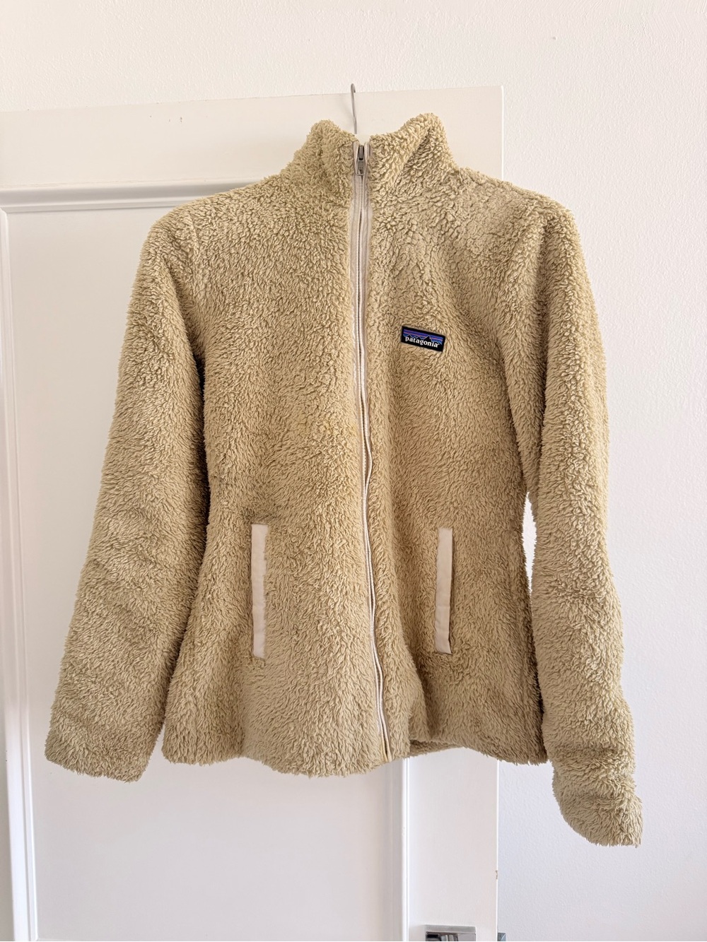 Patagonia Sherpa Fleece Jacket in Cream